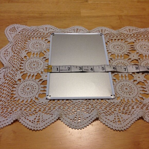 Quilting Room wall art, distressed look and charming - Picture 2 of 3